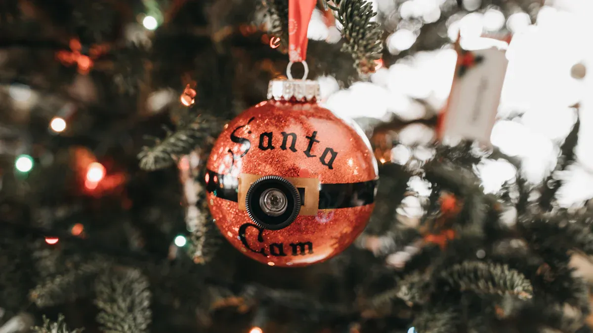 3 ways customized glass Christmas balls with custom logos impress clients